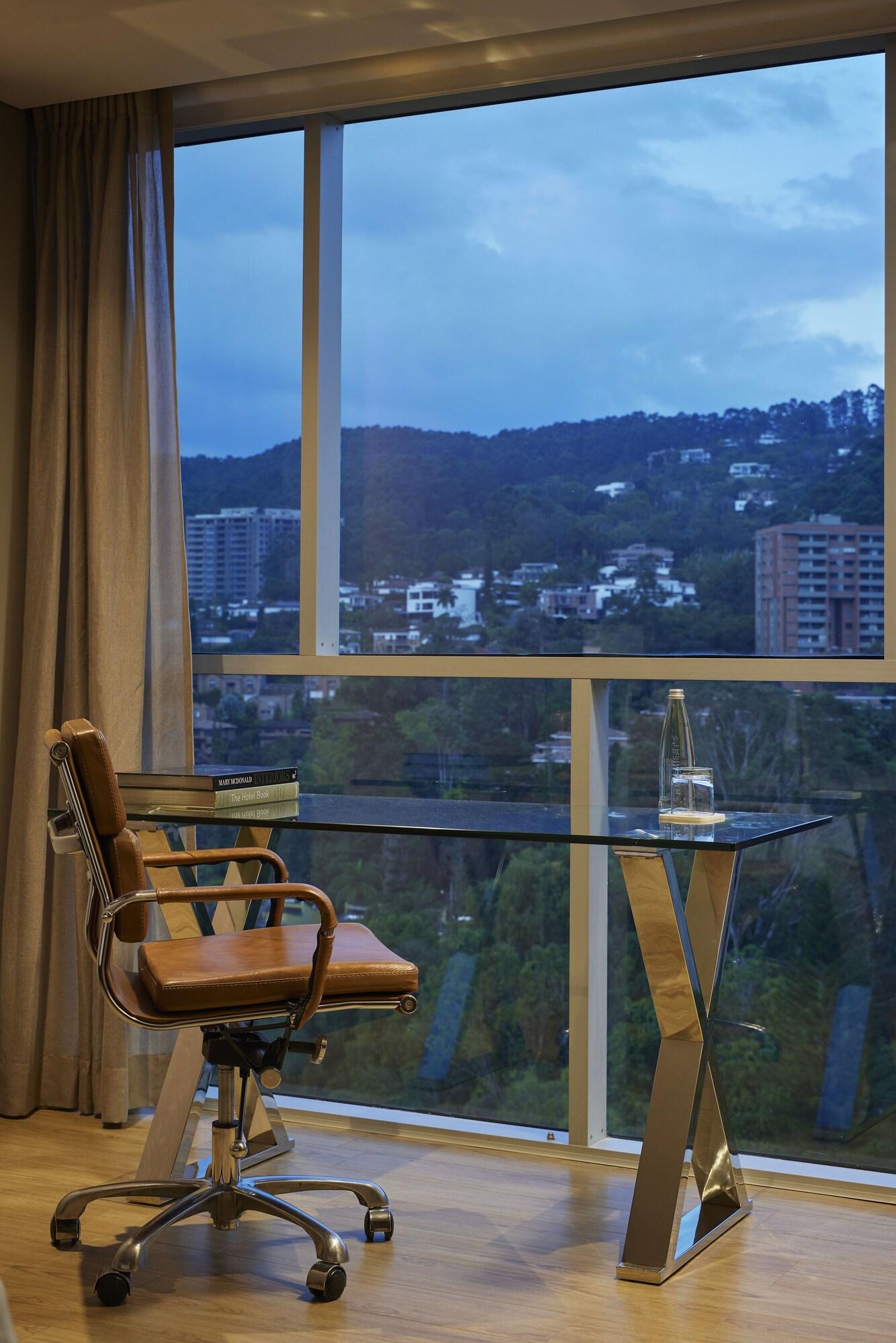 Binn 5* Medellín