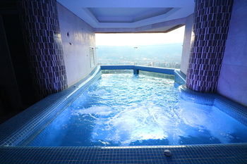 Binn 5* Medellín